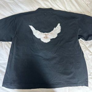 YZY Gap T shirt, size L, never worn